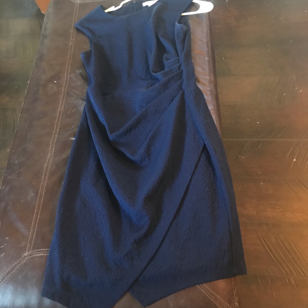 London Times Dress Womens Size 4P Ruched Short Sleeve Sheath Blue Round Neck